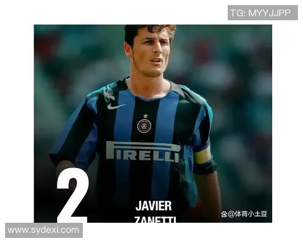 足球场上全能球星的诞生与影响力解析：从技术到领导力的全方位展现